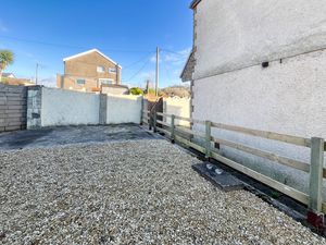 Photo 13- click for photo gallery